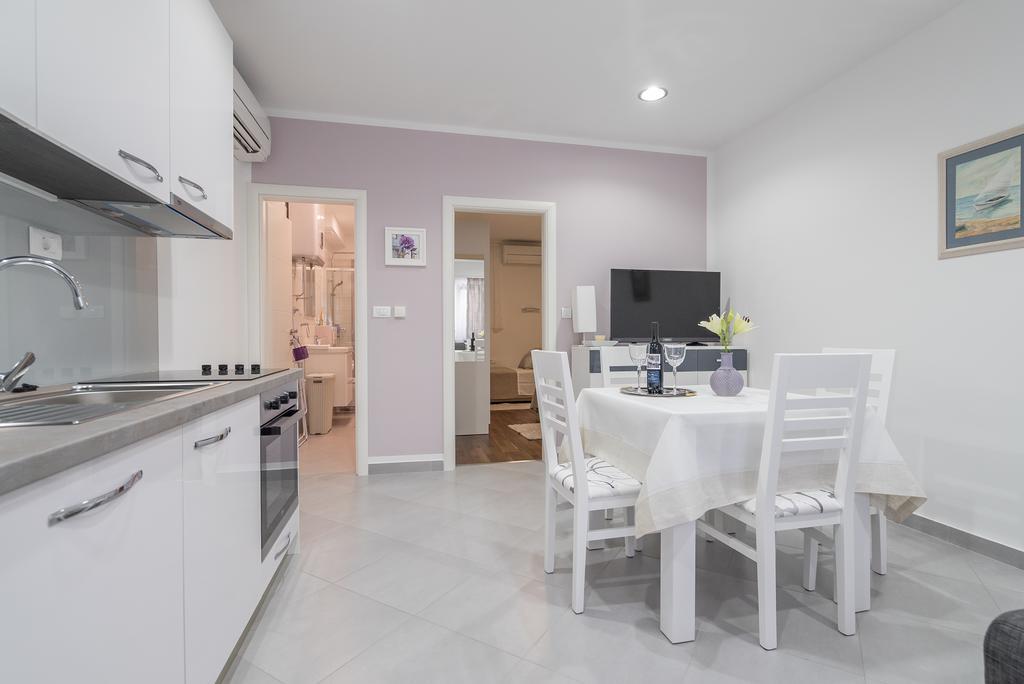 Drop In Split Luxury Suites Экстерьер фото