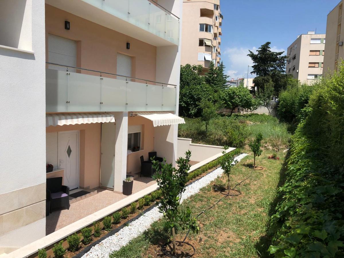 Drop In Split Luxury Suites Экстерьер фото